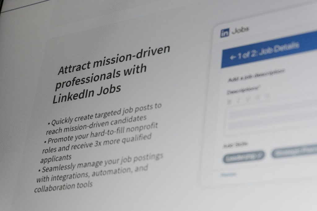 Top 5 Ways to Use Your LinkedIn Profile for Job Search